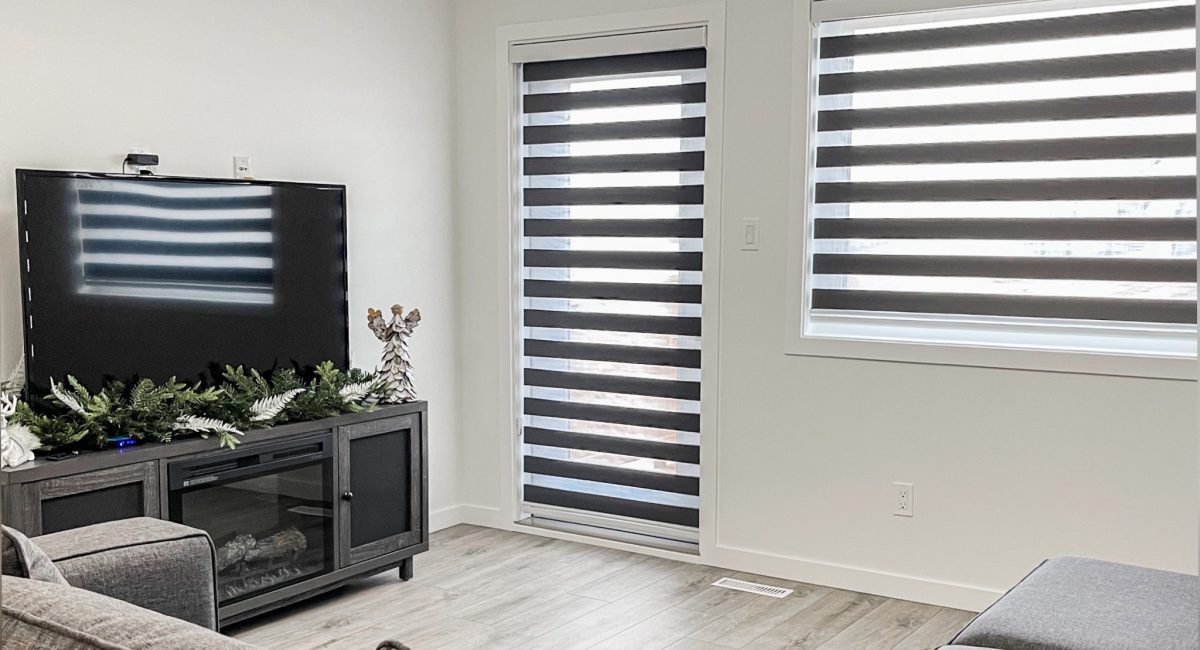 Wall of window with window blinds